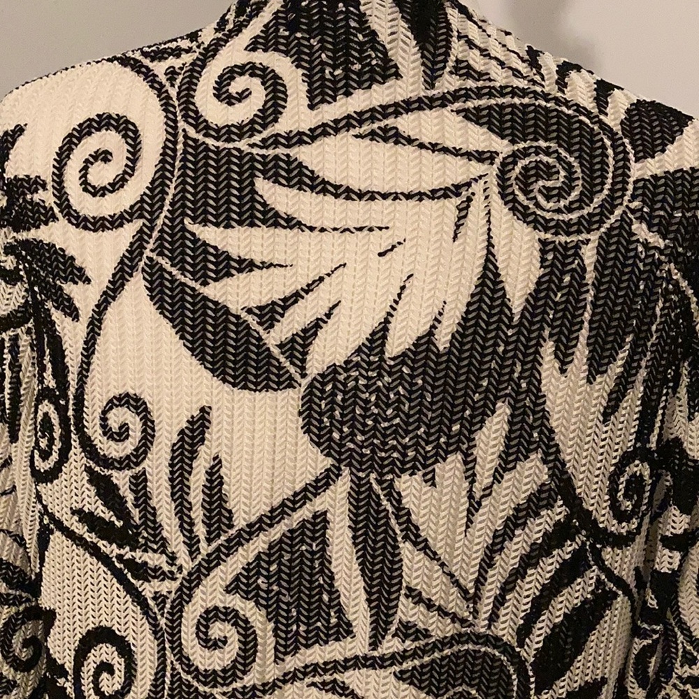 Talk Of The Walk Open Front Cardigan - Picture 6 of 11